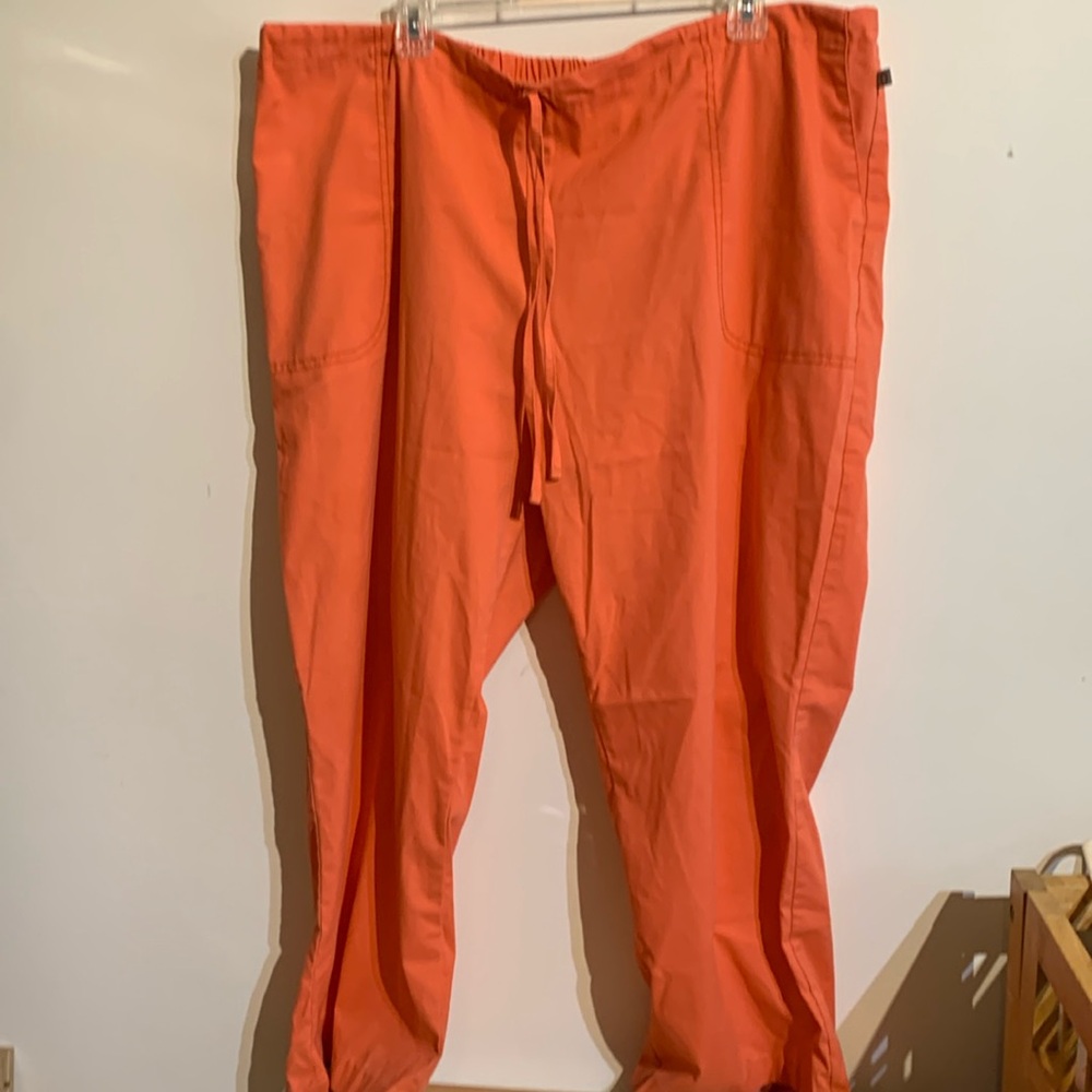 Scrubs draw strings with pockets size 2XL